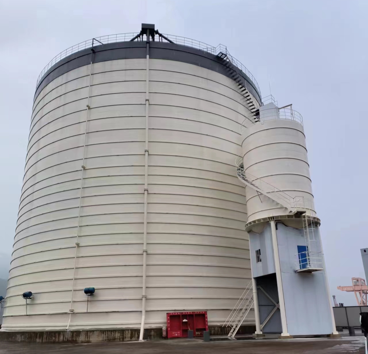 中原镇10万吨水泥钢板库